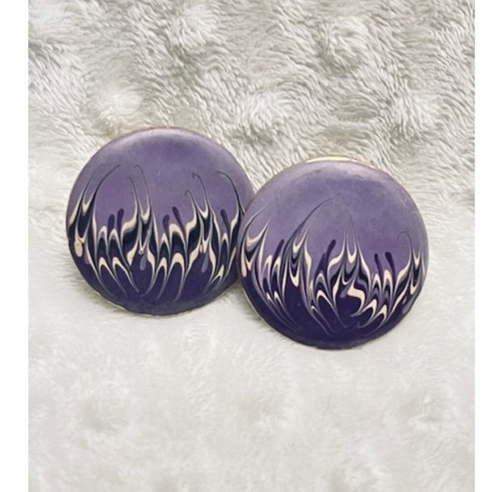 Vintage Hand Painted Purple & White Feather Wave Design Brass Clip Earrings